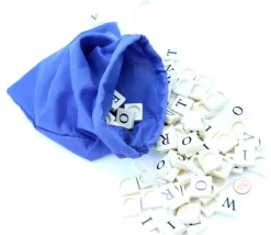 Lot 100 lettres 19X19 mm sans les points pour former des mots