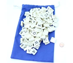 Lot 100 lettres 19X19 mm sans les points pour former des mots