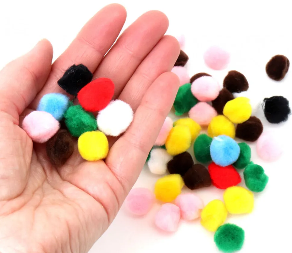 Lot 50 pompons multicolores 15 mm