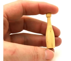 Mini bouteille en bois - pion 12 x 45 mm