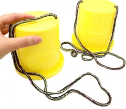 Mini échasses enfant en plastique coloré