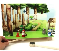 Mini théâtre en bois Petit Chaperon rouge