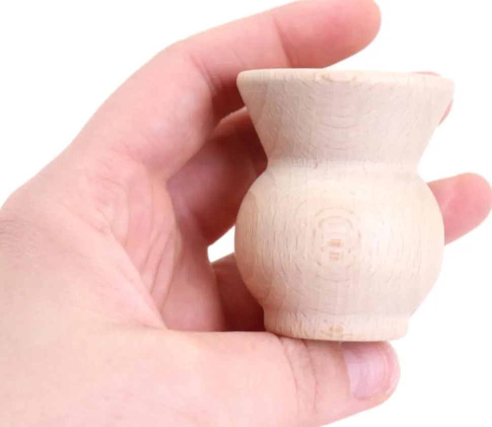 Mini vase en bois de 4.5 x 5 cm