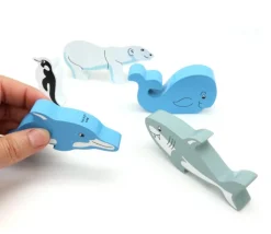 Ours polaire en bois 142x 76 x 25 mm