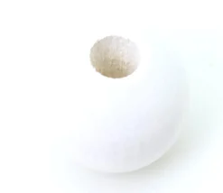 Perle bois couleur blanche de 2 cm trou de 7 mm unité