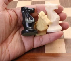 Pion cavalier 46 x 25 mm pour jeu à l'unité