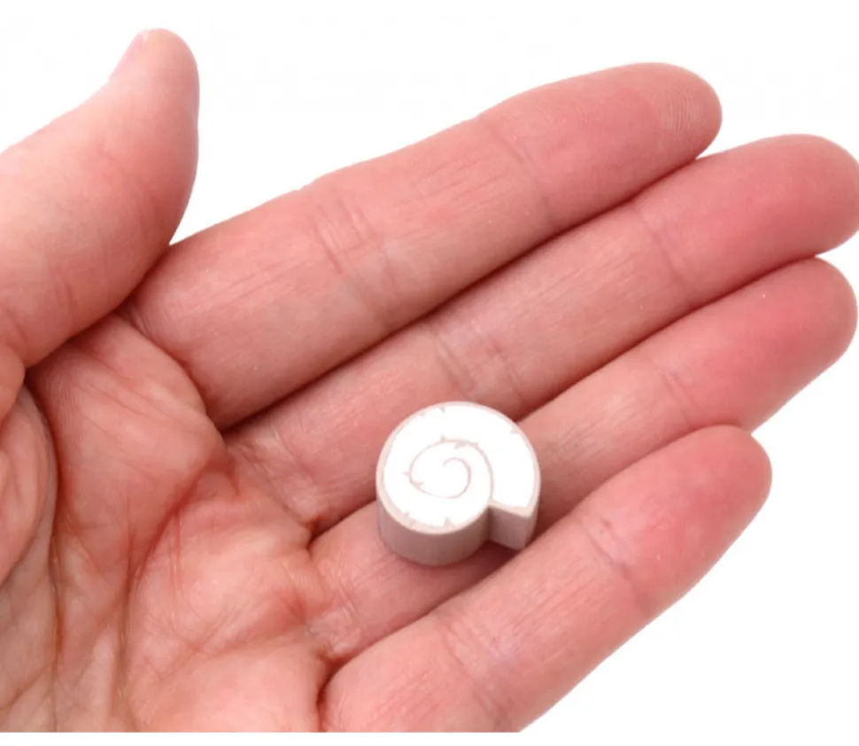 Pion de jeu escargot en bois 18 x 15 x 10 mm