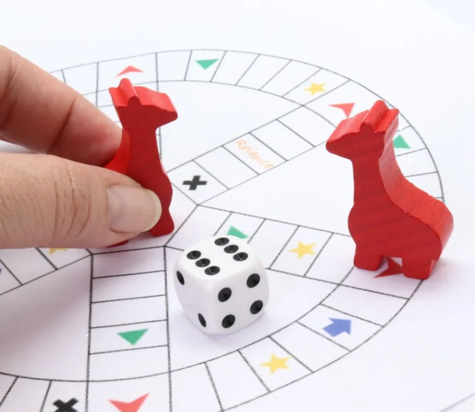 Pion Girafe rouge en bois 41 x 28 x 10 mm