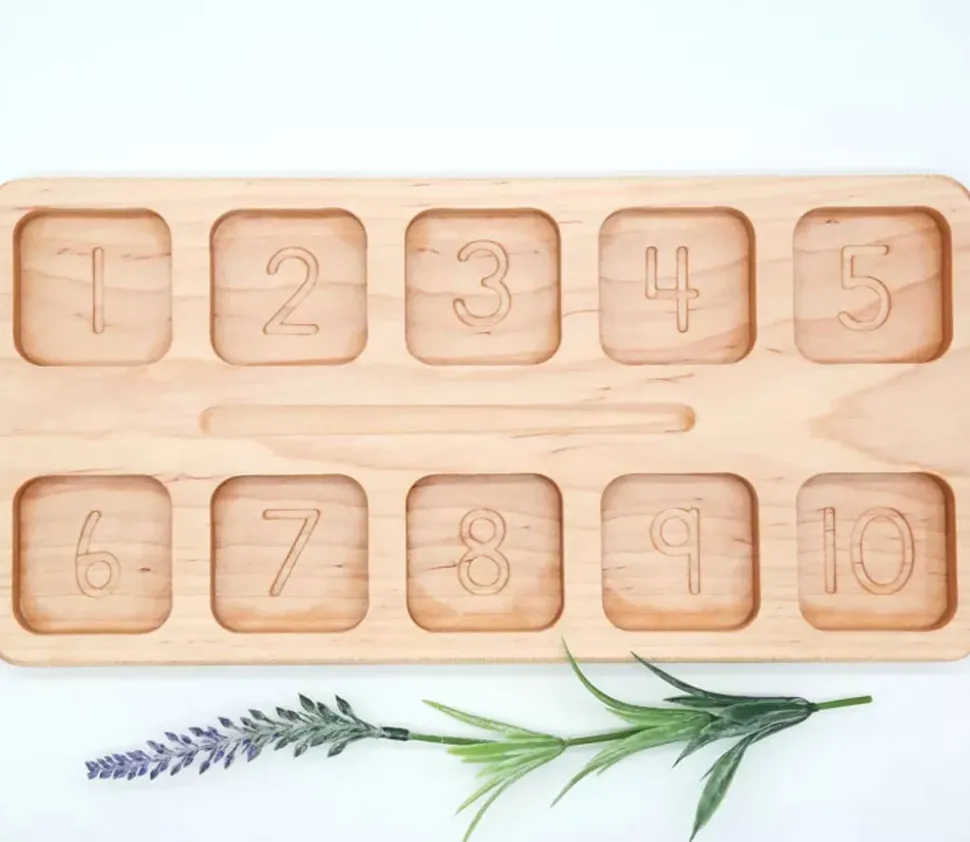 Plateau bois massif de 10 compartiments de 1 à 10 - Math Montessori