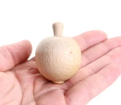 Pomme en bois fruit de 3.5 cm