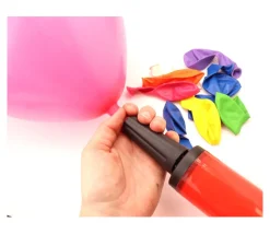 Pompe à gonfler + 10 ballons