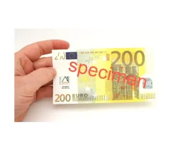 Set 100 billets de 200 euros factices pour jeux