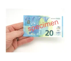 Set 100 billets de 20 euros factices pour jeux