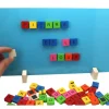 Tableau bois magnétique avec 69 jetons lettres bois aimantées