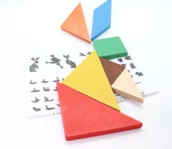 Tangram bois multicolore 16.5 cm cadre puzzle. Fabrication Jura