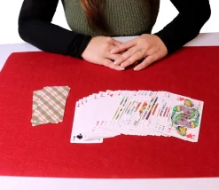 Tapis de cartes rouge 40 x 60 cm feutrine dos latex