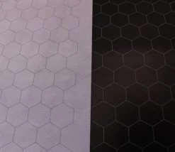 Tapis de jeu recto-verso battlemap noir/gris hexagone effaçable plateau 66 x 60 cm