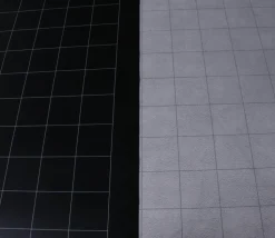 Tapis jeu recto noir - verso gris Megamat carré effaçable plateau 122 x 88 cm