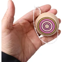 Yoyo en bois coloré 5 cm